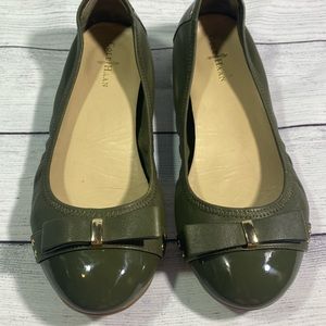 Cole Hann Ballet Flats Green size 6.5